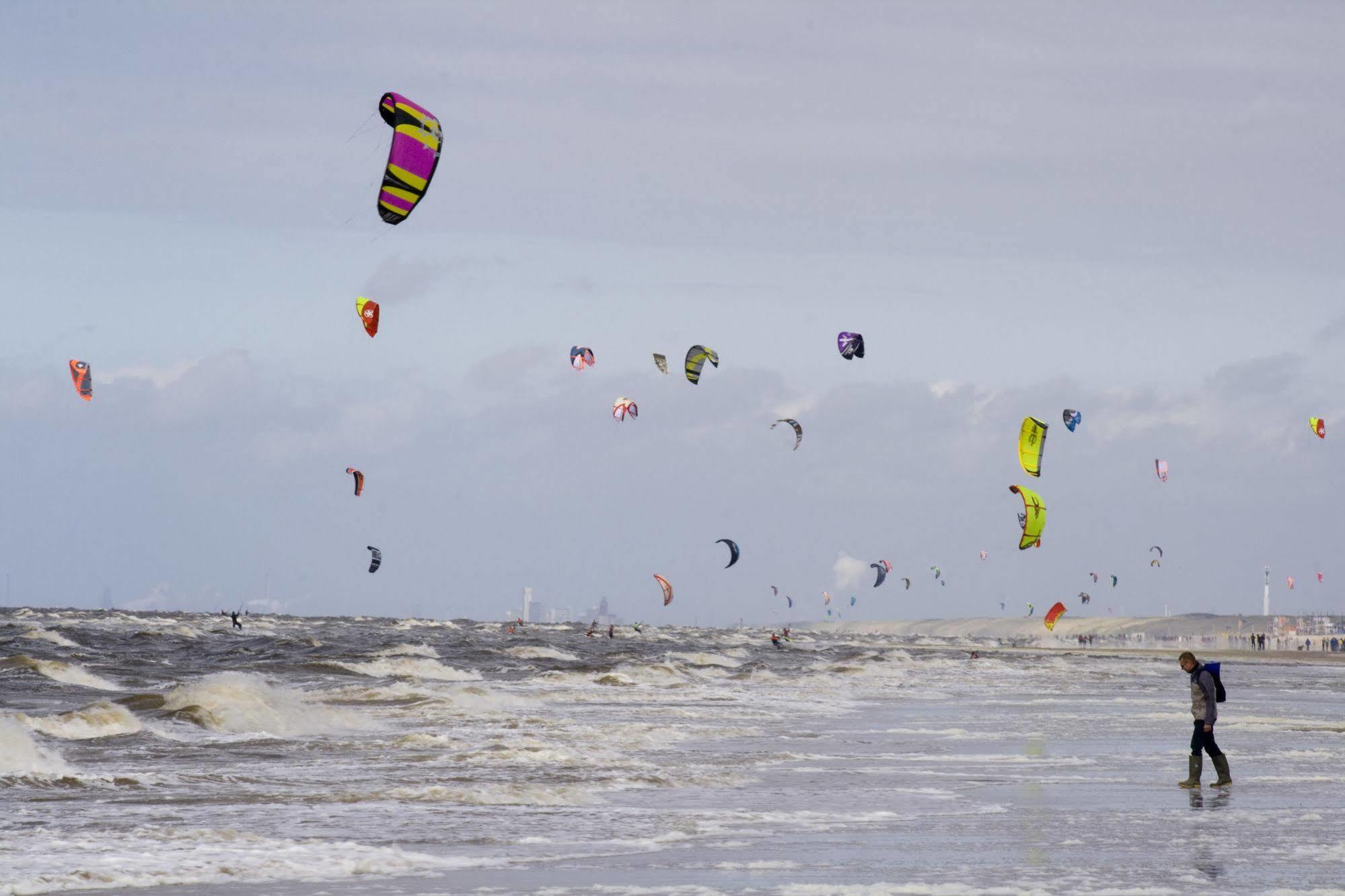 Hotel Noordzee Katwijk aan Zee Exteriör bild
